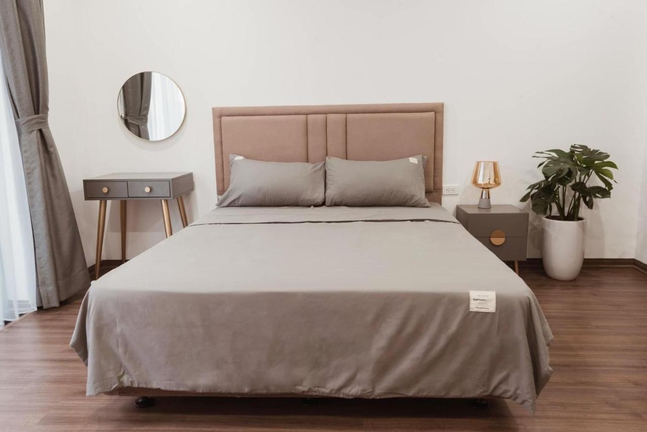 The Q Boutique And Home Hanoi Bagian luar foto